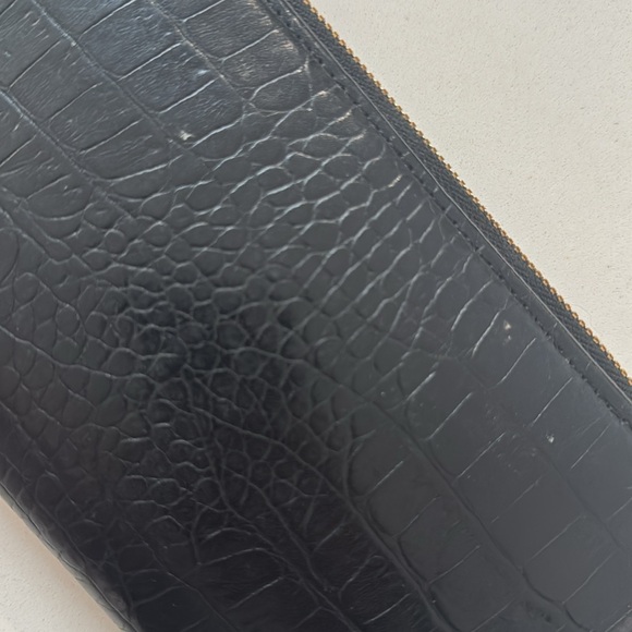 Clare V wallet 🖤 - Picture 3 of 7